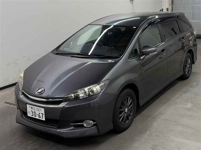 TOYOTA WISH