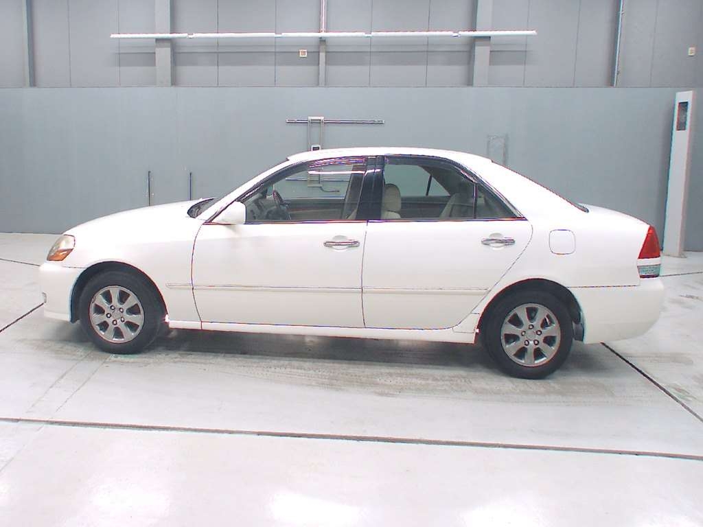 TOYOTA MARK II