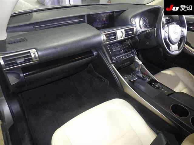 LEXUS IS250