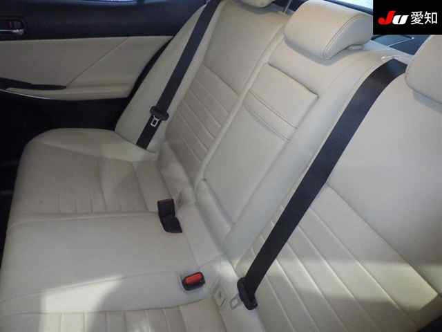 LEXUS IS250