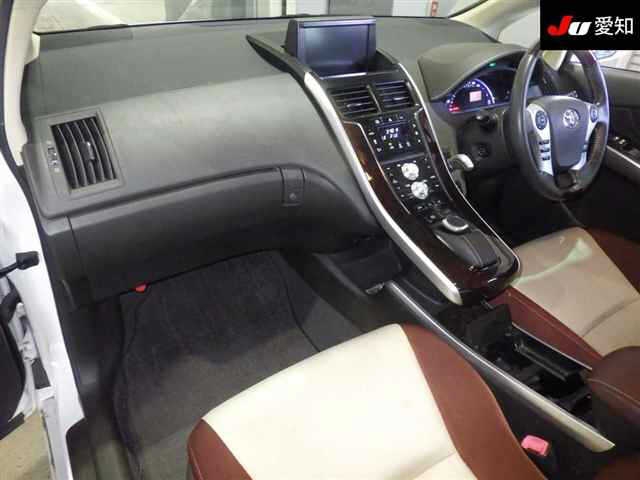 TOYOTA SAI