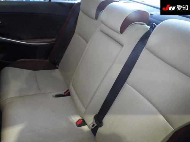 TOYOTA SAI