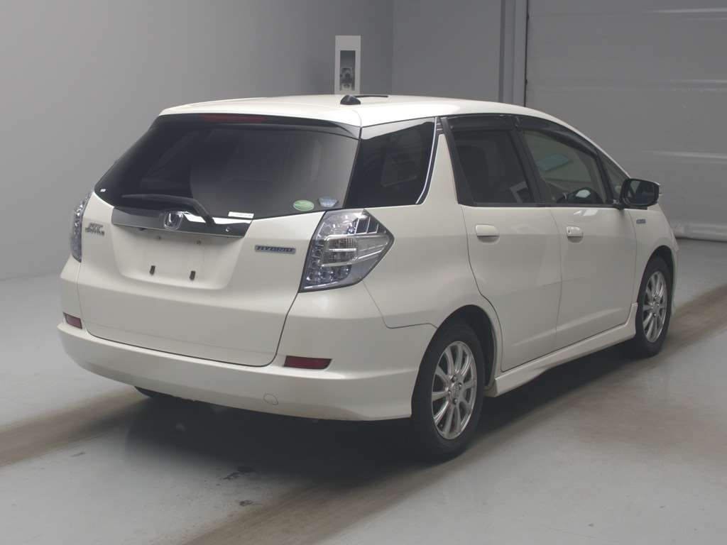 HONDA FIT SHUTTLE