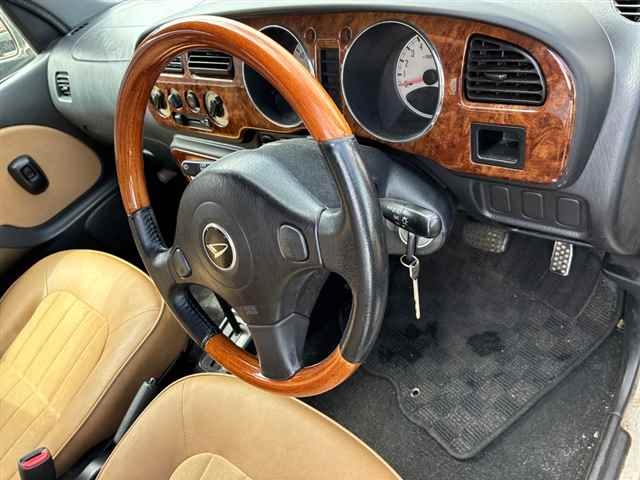 DAIHATSU MIRA GINO