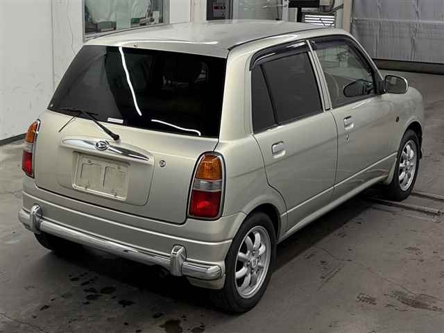 DAIHATSU MIRA GINO