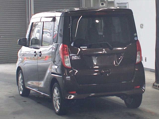 MITSUBISHI EK SPACE
