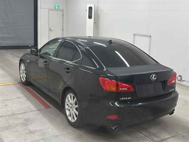 LEXUS IS250