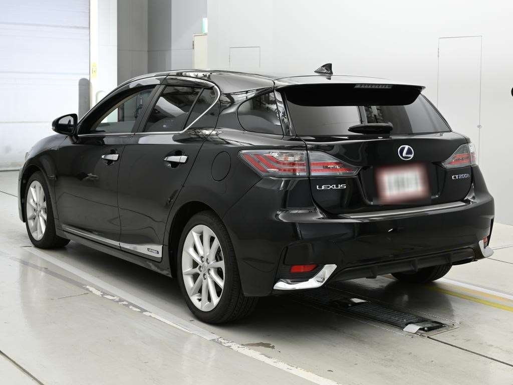 LEXUS CT200H