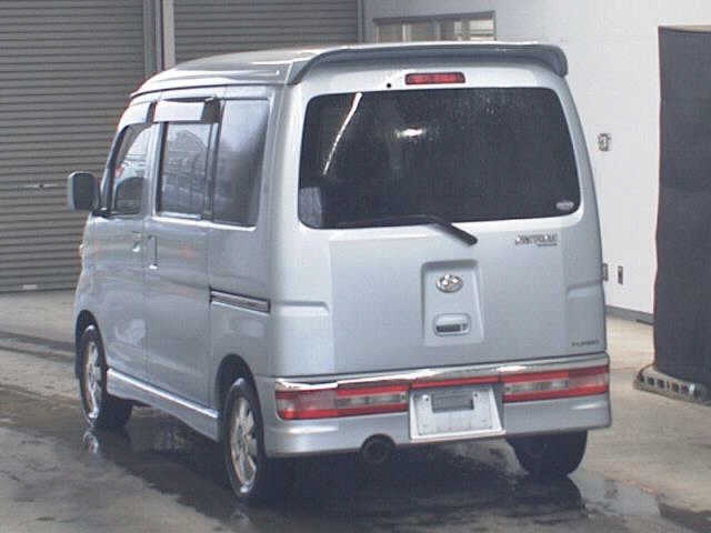 DAIHATSU ATRAI