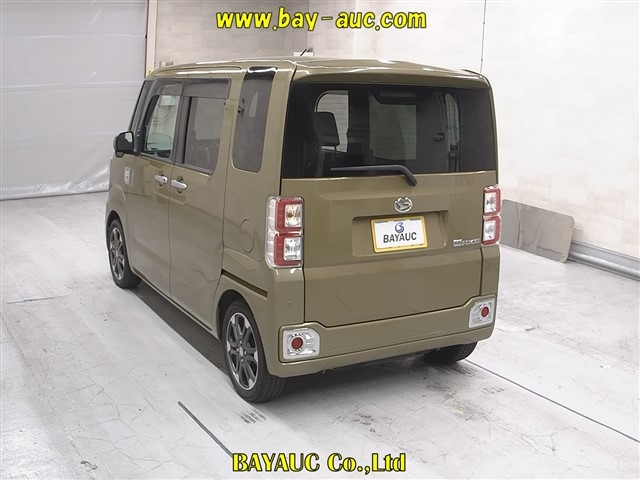 DAIHATSU WAKE