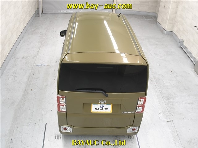 DAIHATSU WAKE