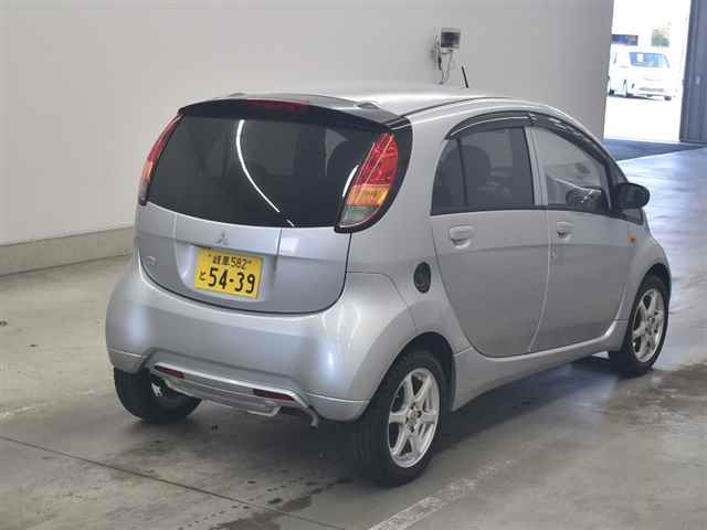 MITSUBISHI I
