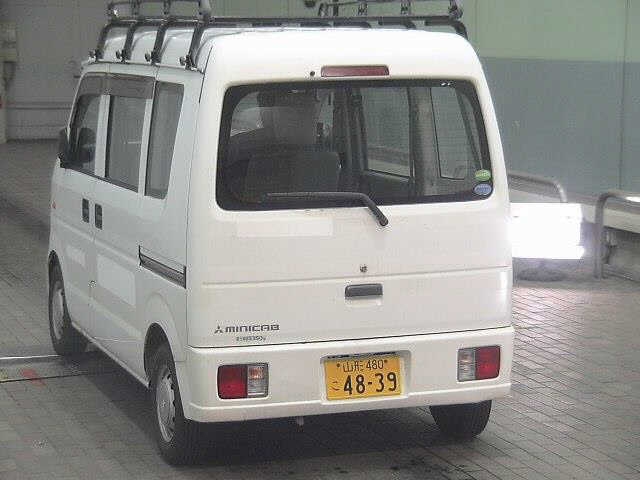 MITSUBISHI MINICAB