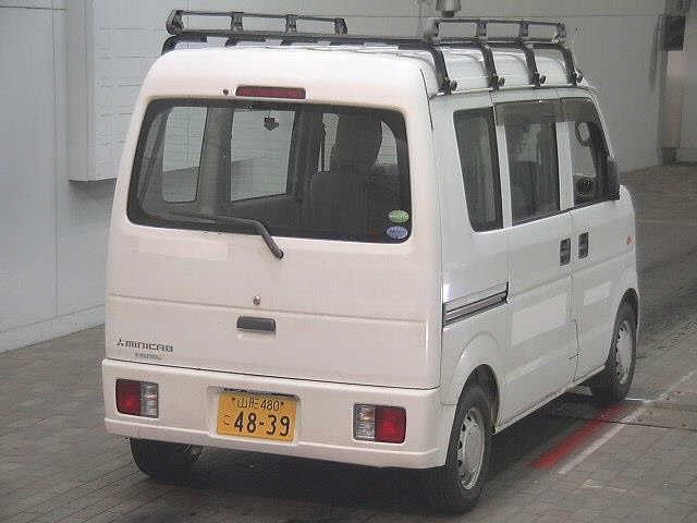 MITSUBISHI MINICAB