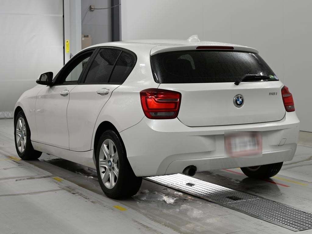 BMW 1-SERIES
