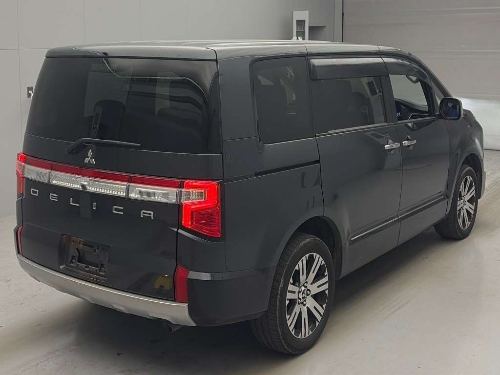 MITSUBISHI DELICA D:5