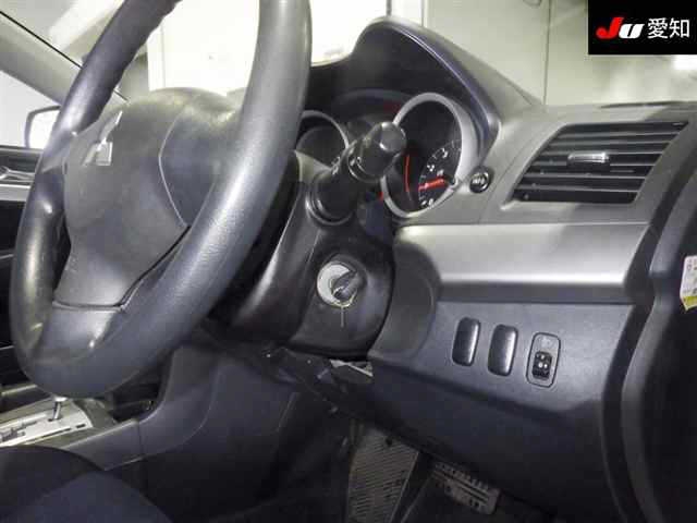 MITSUBISHI GALANT FORTIS