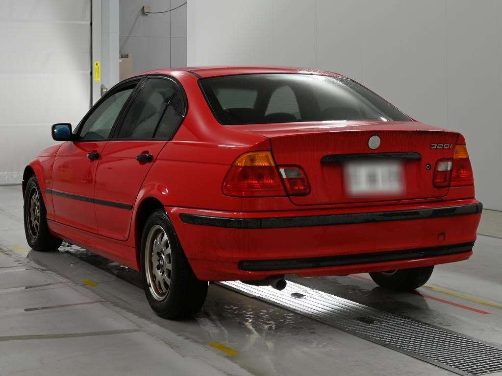 BMW 3-SERIES