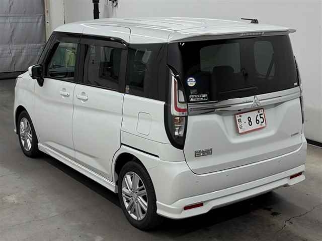 MITSUBISHI DELICA D:2