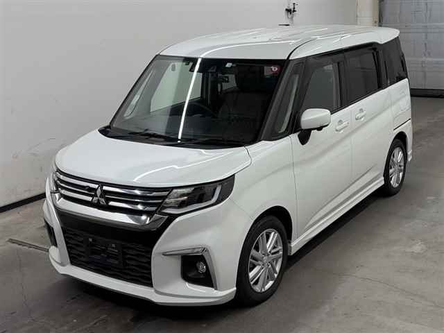 MITSUBISHI DELICA D:2