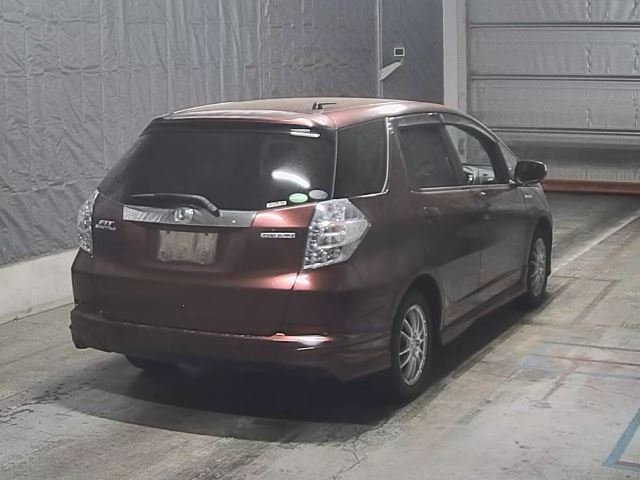 HONDA FIT SHUTTLE