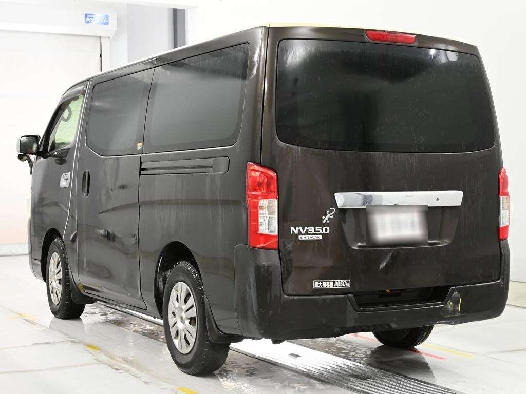 NISSAN NV350 CARAVAN