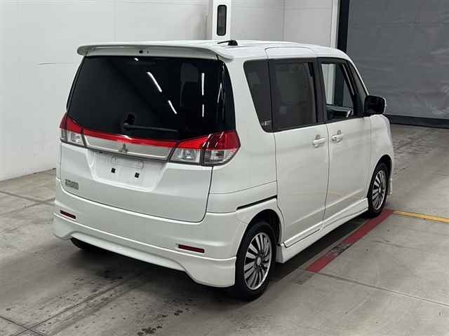 MITSUBISHI DELICA D:2