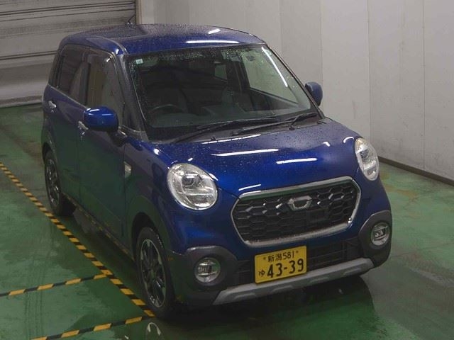 DAIHATSU CAST