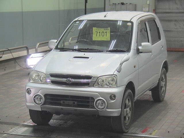 DAIHATSU TERIOS KID