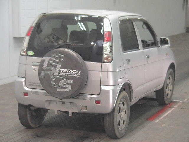 DAIHATSU TERIOS KID
