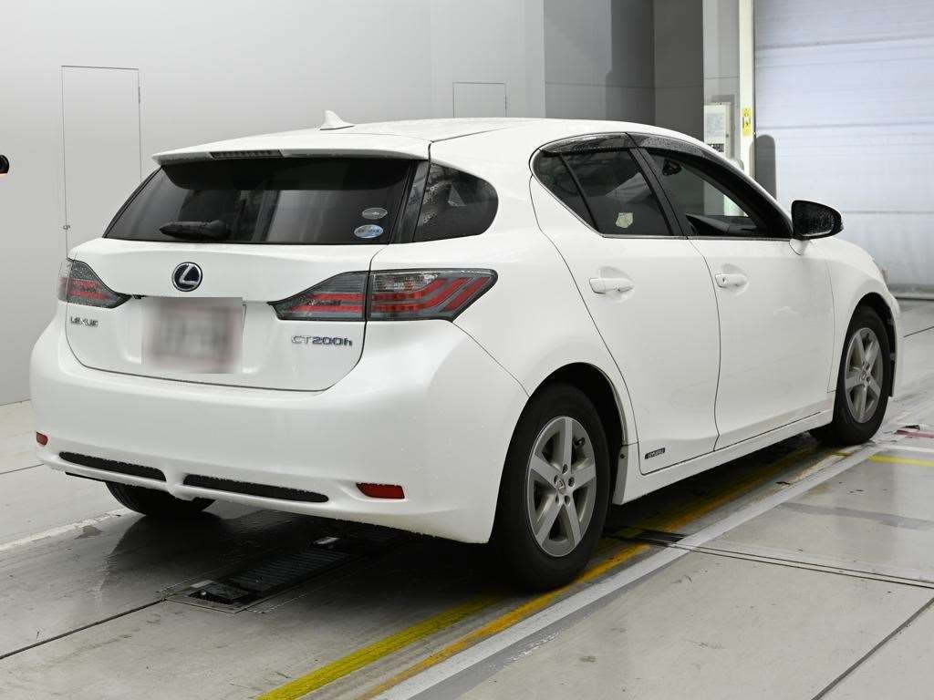 LEXUS CT200H