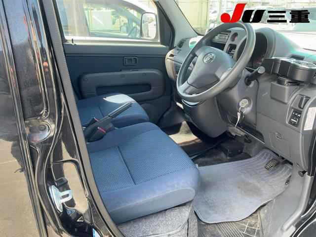 TOYOTA PIXIS VAN