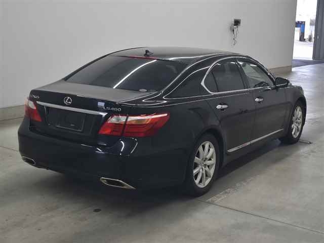 LEXUS LS460