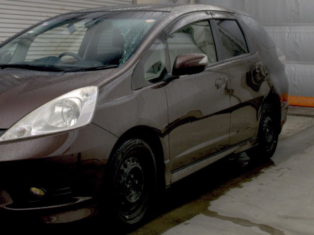 HONDA FIT SHUTTLE