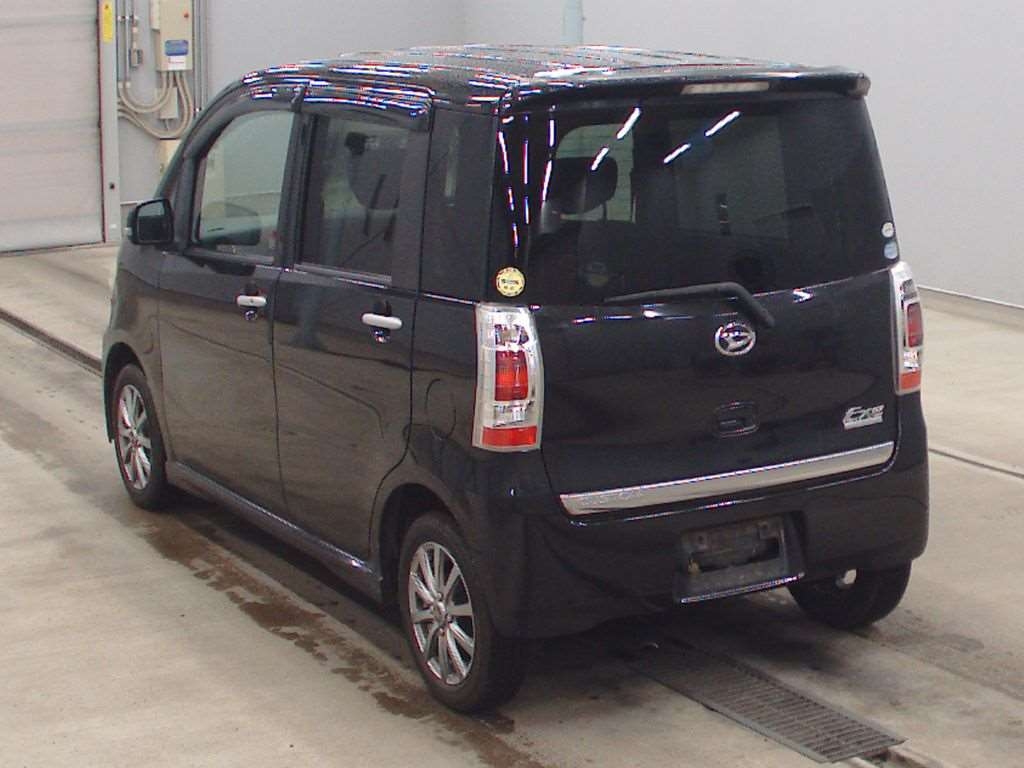 DAIHATSU TANTO EXE