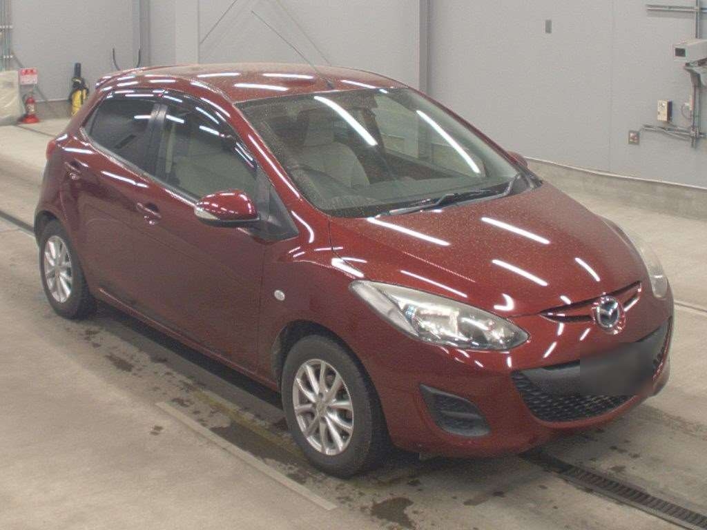 MAZDA DEMIO