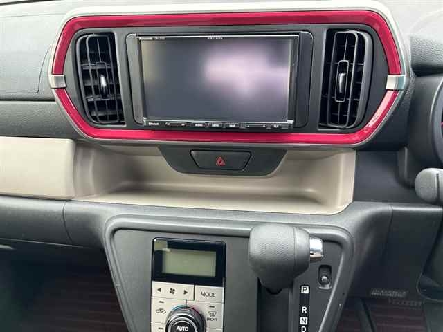 DAIHATSU BOON