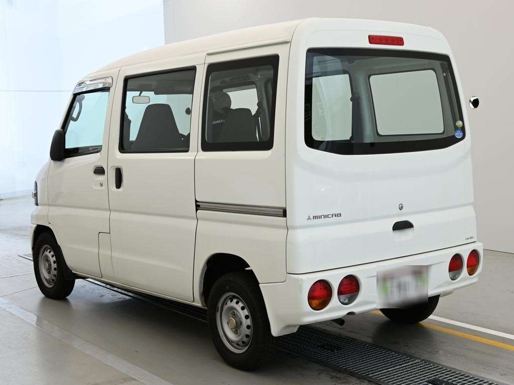 MITSUBISHI MINICAB
