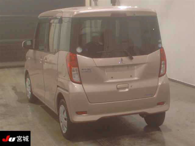 MITSUBISHI EK SPACE