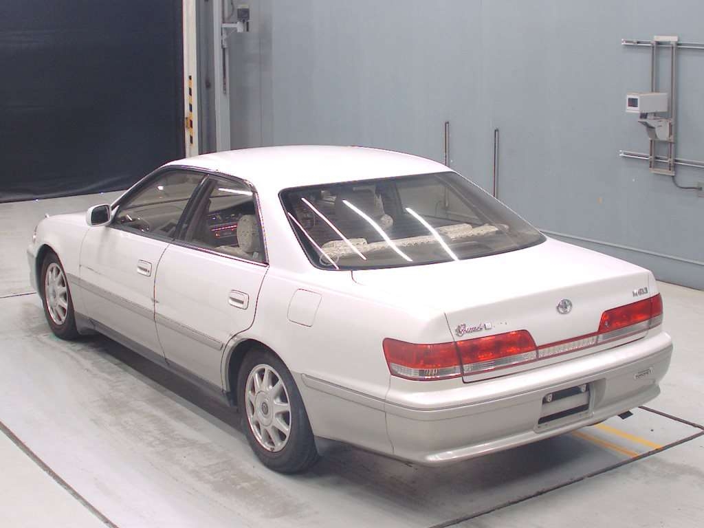 TOYOTA MARK II