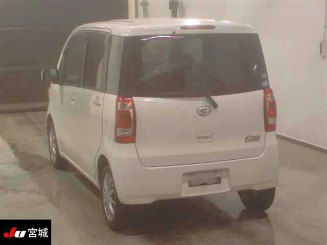 DAIHATSU TANTO EXE