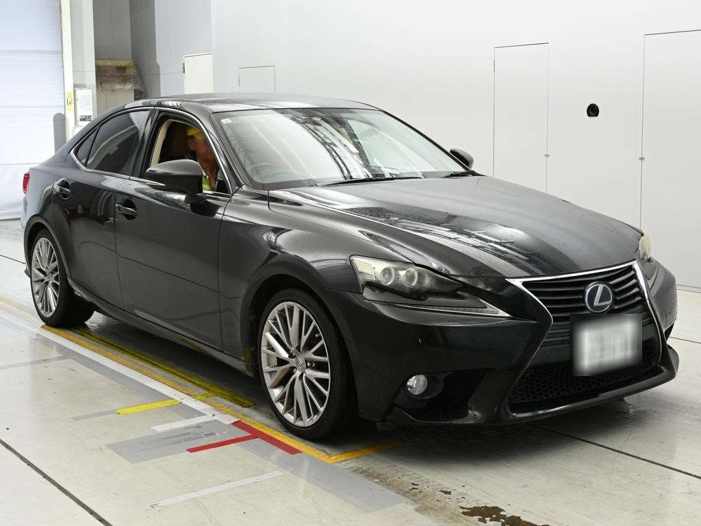 LEXUS IS300H