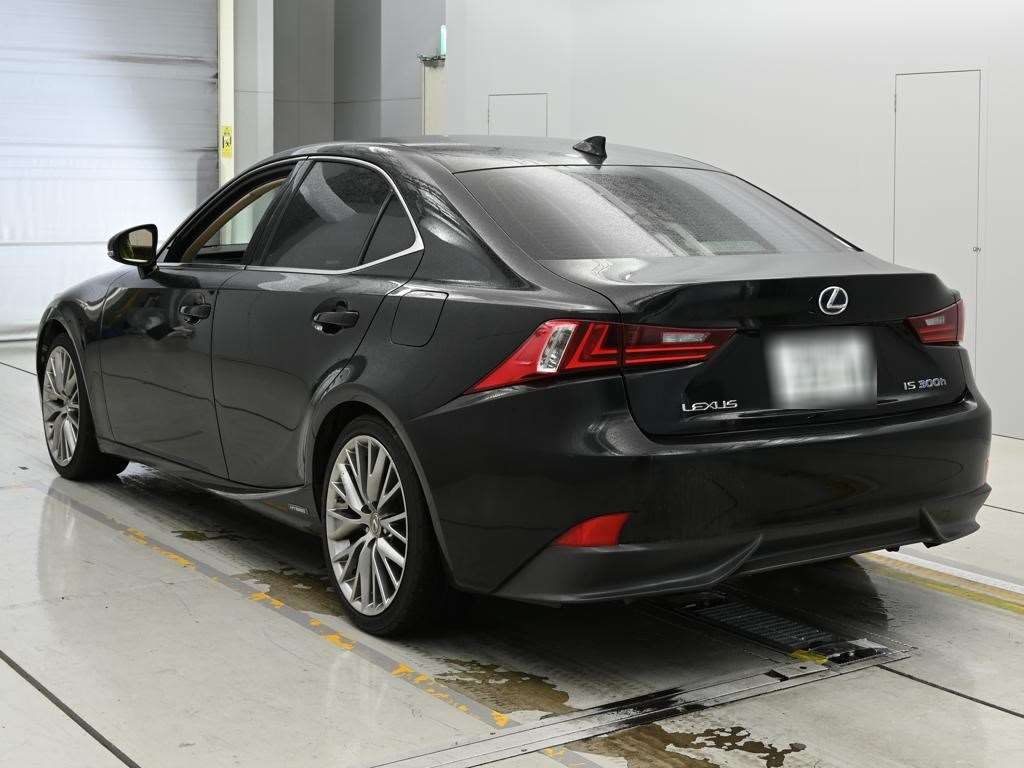 LEXUS IS300H