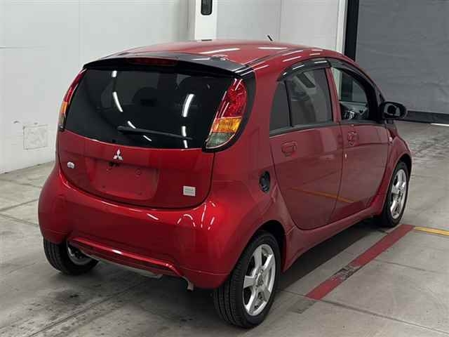 MITSUBISHI I