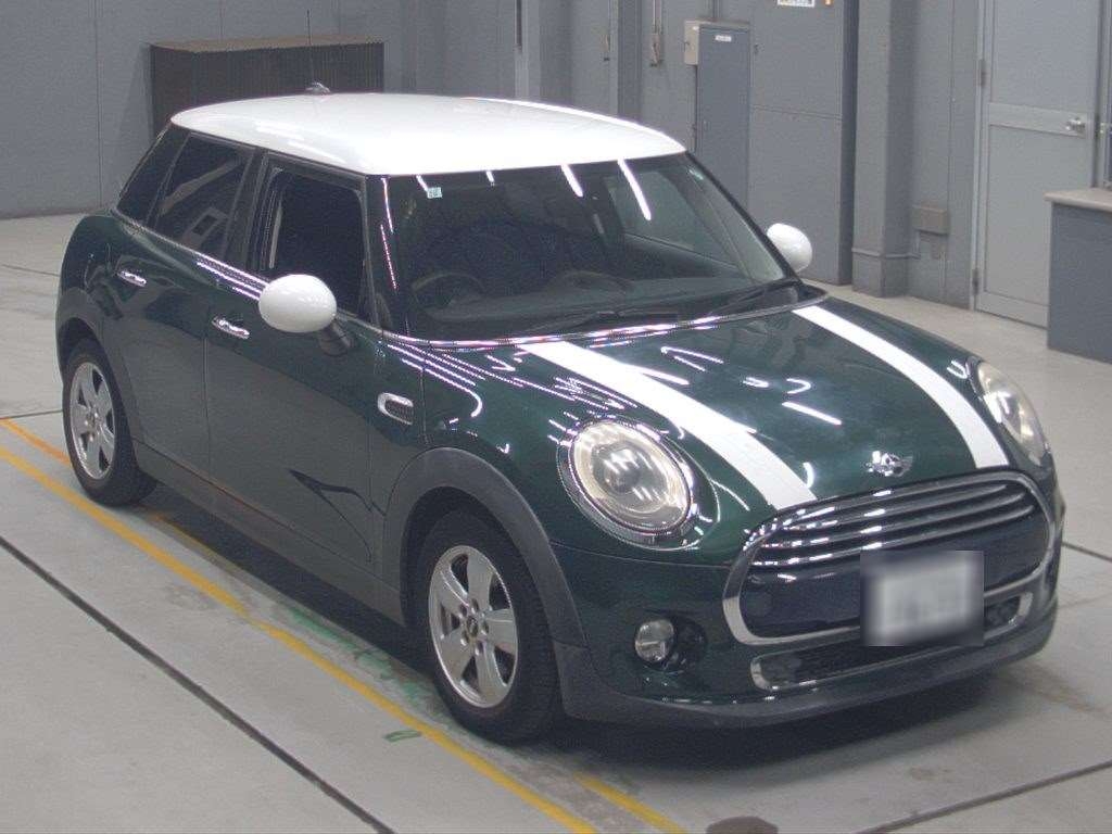 MINI HATCH