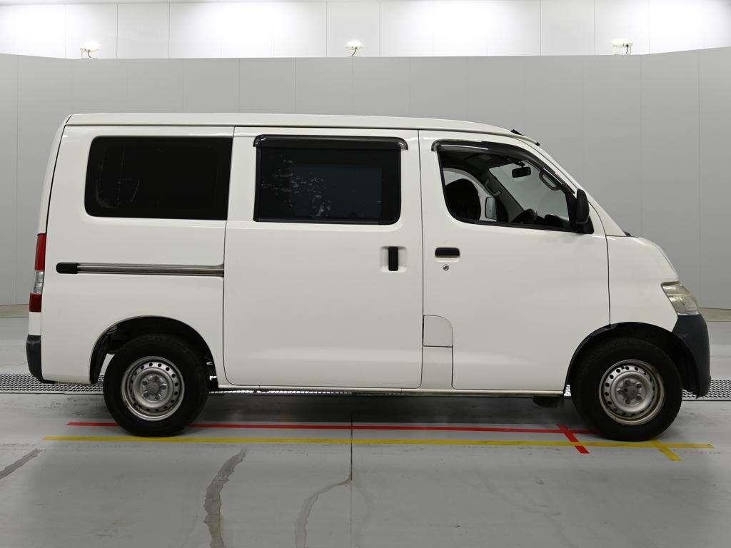 TOYOTA LITE ACE