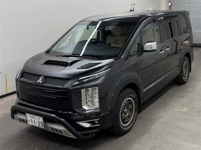 MITSUBISHI DELICA D:5