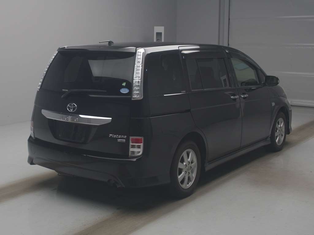 TOYOTA ISIS