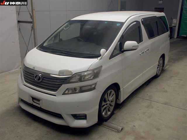 TOYOTA VELLFIRE