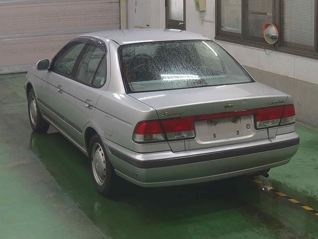 NISSAN SUNNY